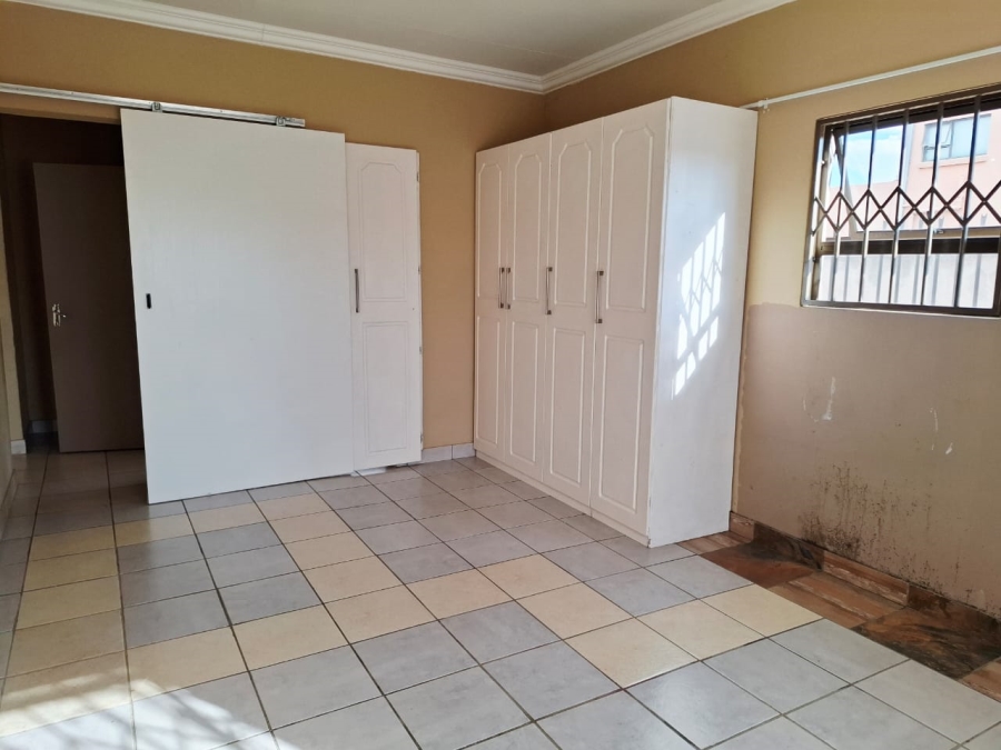 To Let 1 Bedroom Property for Rent in Vista Park Free State